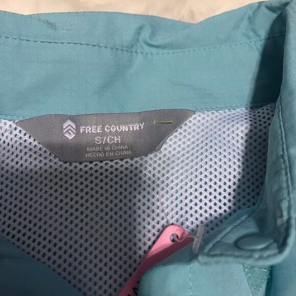 Free Country get out there shirt NWT small - Picture 4 of 6